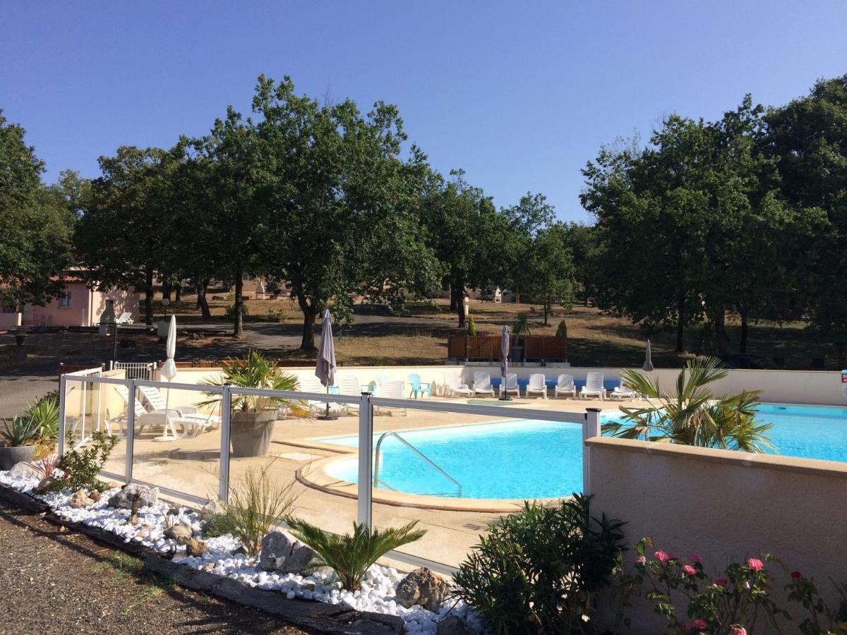 Les Sentiers Du Causse Hotel Lentillac-du-Causse Kültér fotó