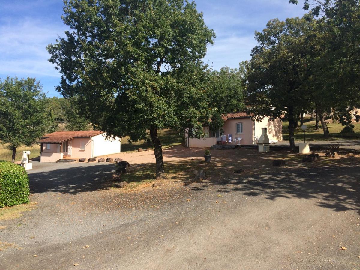 Les Sentiers Du Causse Hotel Lentillac-du-Causse Kültér fotó