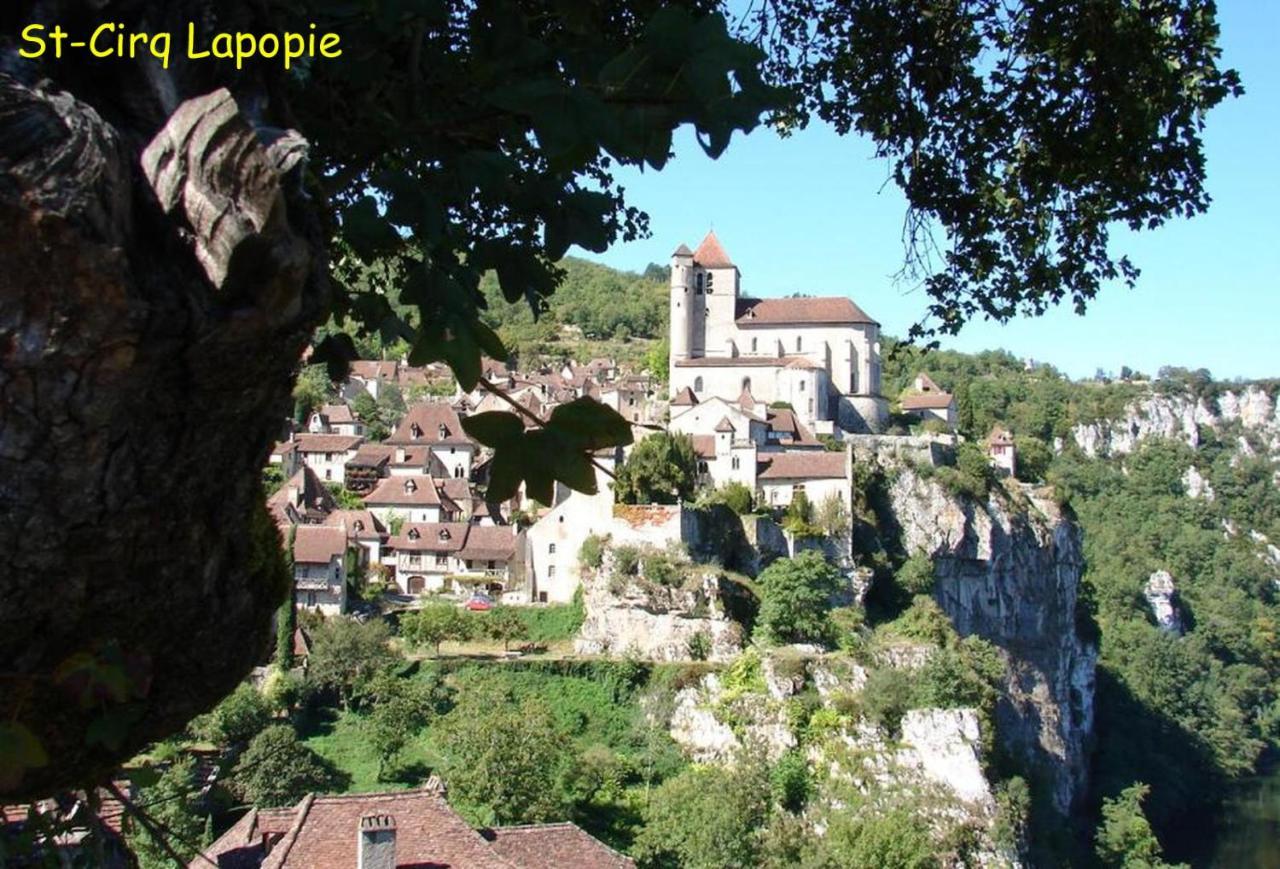 Les Sentiers Du Causse Hotel Lentillac-du-Causse Kültér fotó