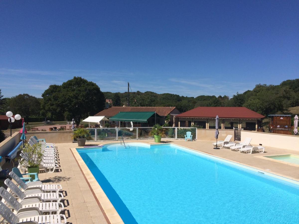 Les Sentiers Du Causse Hotel Lentillac-du-Causse Kültér fotó